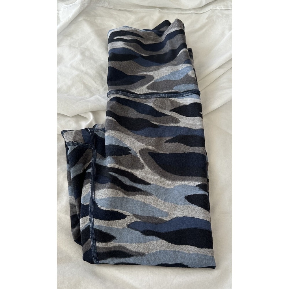Lululemon Align High-Rise Crop Camo Camouflage Size 6